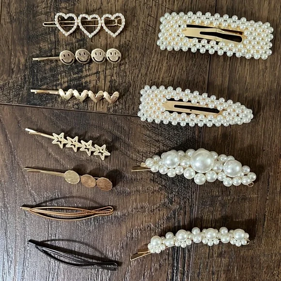 Hair Clips - Picture 3 of 3